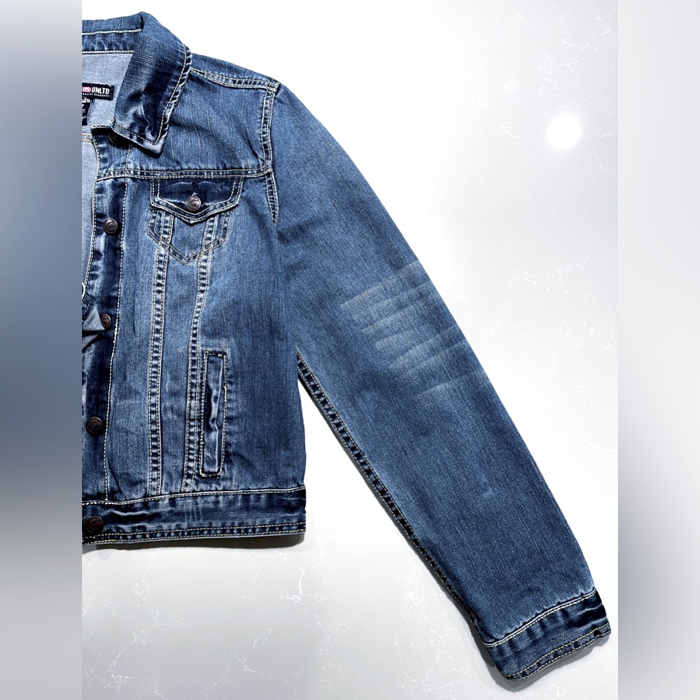 Ecko Unlimited Denim Jean Jacket Women’s Size XL Dark Blue Distressed Cropped